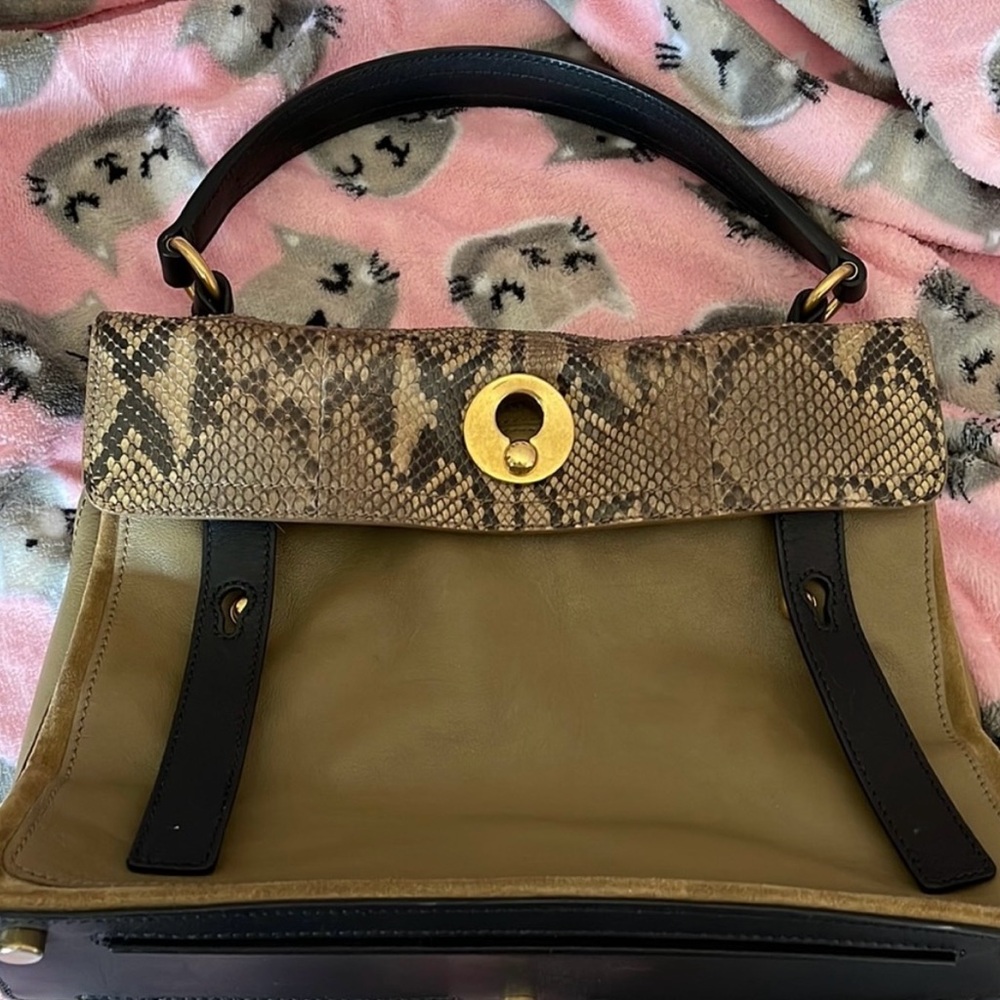 Authentic YSL Muse 2